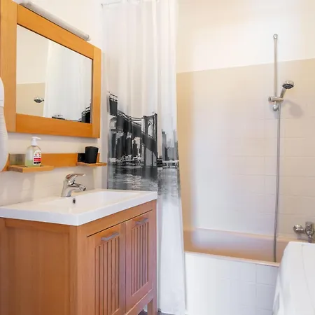 Apartment Spacieux 3 Pieces A 5 Min Des Plages *